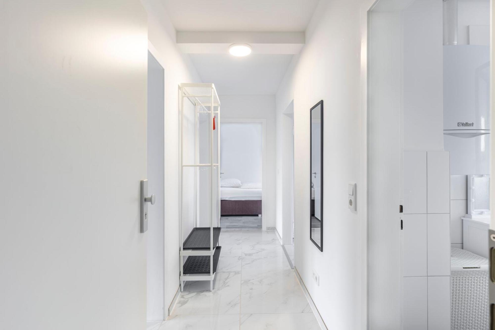 44 Apartments - Modern, Gemuetlich, Wlan, Balkon, Stellplatz Wuppertal Zewnętrze zdjęcie